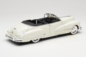 Cadillac Series 62 Kabrió Fehér Anson 1:18 30335 Fém – 3. kép a 8-ből