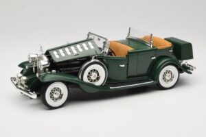 Cadillac Sport Phaeton Zöld Anson 1:18 30383 Fém – 2. kép a 9-ből