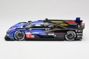 Cadillac V-Series.R LMDh #2 E. Bamber / A. Lynn / R. Westbrook Chip Ganassi Racing 24 Hours of Le Mans 2023 TopSpeed 1:18 TS0 – 3. kép a 5-ből