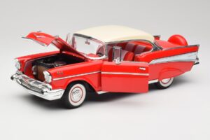 Chevrolet Bel Air Matador Piros & India Elefántcsont Road Legends 1:18 92109 Fém – 2. kép a 8-ből