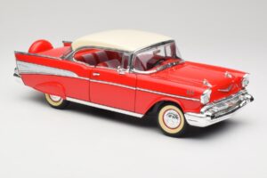 Chevrolet Bel Air Matador Piros & India Elefántcsont Road Legends 1:18 92109 Fém – 6. kép a 8-ből