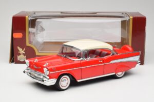 Chevrolet Bel Air Matador Piros & India Elefántcsont Road Legends 1:18 92109 Fém – 8. kép a 8-ből