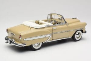 Chevrolet Bel Air Kabrió Krémszínű Sun Star 1:18 1623 Fém – 3. kép a 8-ből