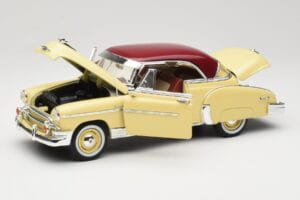 Chevrolet Bel Air Sárga & Piros Motormax 1:18 73111 Fém – 2. kép a 8-ből