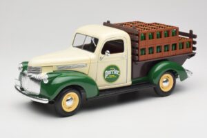 Chevrolet Brasseur Perrier Delivery Van Zöld Solido 1:18 203243 Fém