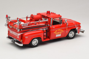 Chevrolet C-20 Fire Truck Sun Star 1:18 1383 Fém – 2. kép a 6-ből