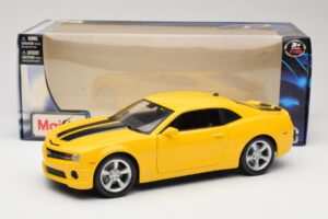 Chevrolet Camaro SS RS Sárga Maisto 1:18 31173 Fém – 8. kép a 8-ből