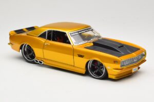 Chevrolet Camaro Z/28 Arany Maisto 1:18 31066 Fém – 6. kép a 8-ből