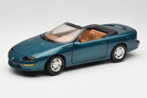 Chevrolet Camaro Z28 Kabrió Zöld American Muscle 1:18 7231D0 Fém