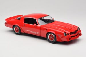 Chevrolet Camaro Z28 Yenko Turbo Z Piros GreenLight 1:18 12999 Fém – 6. kép a 8-ből