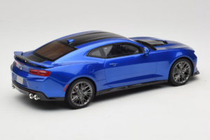 Chevrolet Camaro ZL1 Gen 6 Kék GT Spirit 1:18 GT177 Gyanta – 2. kép a 6-ből