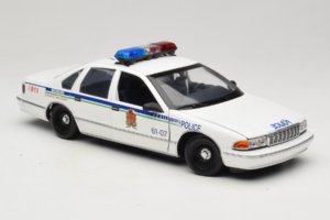 Chevrolet Caprice Kanada Rendőrség UT Models 1:18 21023 Fém – 6. kép a 8-ből