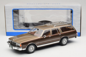 Chevrolet Caprice Estate Wagon Bézs MCG 1:18 MCG18476 Fém – 6. kép a 6-ből