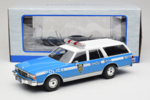 Chevrolet Caprice Estate Wagon NYPD MCG 1:18 MCG18477 Fém – 6. kép a 6-ből