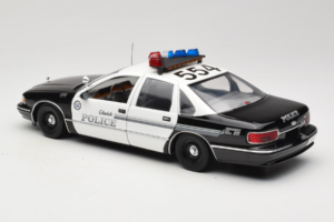 Chevrolet Caprice Glendale Rendőrség UT Models 1:18 21026 Fém – 7. kép a 8-ből