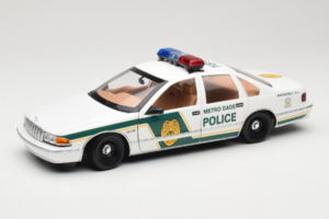 Chevrolet Caprice Metro Dade Rendőrség UT Models 1:18 21024 Fém
