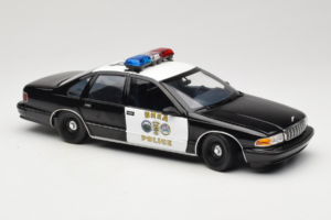 Chevrolet Caprice Kalifornia Rendőrség UT Models 1:18 180142098 Fém – 6. kép a 8-ből
