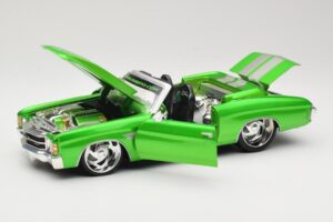Chevrolet Chevelle SS Kabrió Zöld Maisto 1:18 31099 Fém – 2. kép a 8-ből