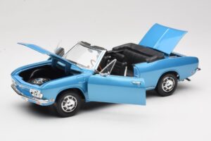 Chevrolet Corvair Monza Kabrió Kék Road Signature 1:18 92498 Fém – 2. kép a 8-ből