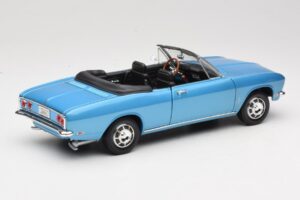 Chevrolet Corvair Monza Kabrió Kék Road Signature 1:18 92498 Fém – 3. kép a 8-ből
