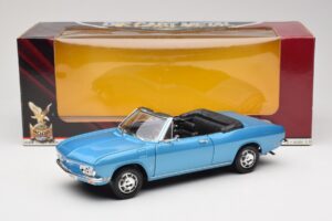Chevrolet Corvair Monza Kabrió Kék Road Signature 1:18 92498 Fém – 8. kép a 8-ből