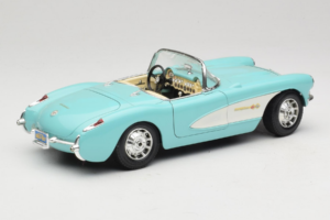 Chevrolet Corvette C1 Kék & Fehér Bburago 1:18 3024-M2 Fém – 3. kép a 8-ből