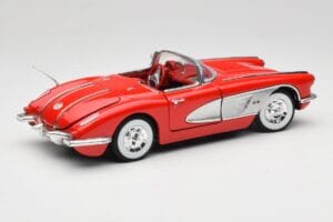 Chevrolet Corvette C1 Piros Motormax 1:18 73100TC Fém – 3. kép a 8-ből