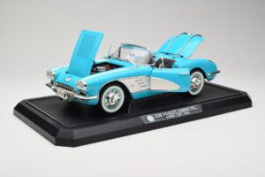 Chevrolet Corvette C1 Hard Top Kék Solido 1:12 1202-M1 Fém – 2. kép a 8-ből