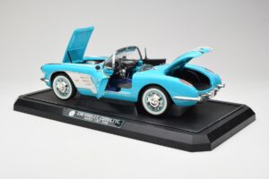 Chevrolet Corvette C1 Hard Top Kék Solido 1:12 1202-M1 Fém – 5. kép a 8-ből