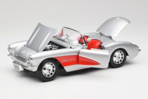 Chevrolet Corvette C1 Ezüst & Piros Bburago 1:18 3024-M1 Fém – 2. kép a 8-ből