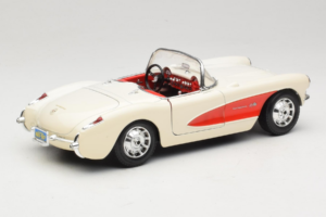 Chevrolet Corvette C1 Fehér & Piros Bburago 1:18 3024-M3 Fém – 3. kép a 8-ből