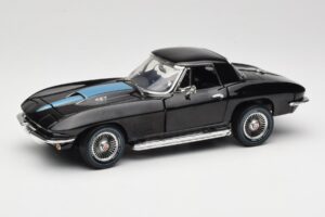 Chevrolet Corvette C2 Fekete American Muscle 1:18 AMM1099/06 Fém