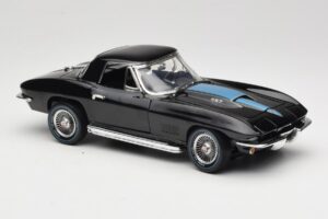 Chevrolet Corvette C2 Fekete American Muscle 1:18 AMM1099/06 Fém – 6. kép a 8-ből