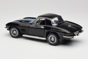 Chevrolet Corvette C2 Fekete American Muscle 1:18 AMM1099/06 Fém – 7. kép a 8-ből