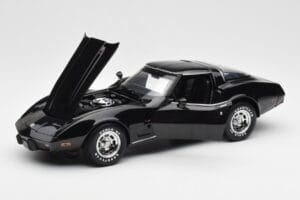 Chevrolet Corvette C3 Fekete UT Models 1:18 21071 Fém – 2. kép a 8-ből