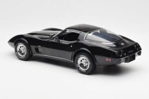 Chevrolet Corvette C3 Fekete UT Models 1:18 21071 Fém – 7. kép a 8-ből