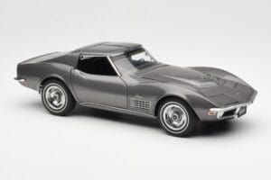 Chevrolet Corvette C3 Spider Laguna Szürke Metálfényű AUTOart 1:18 71173 Fém – 6. kép a 8-ből