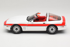 Chevrolet Corvette C4 A-Team Fehér GreenLight 1:18 13532 Fém – 4. kép a 8-ből