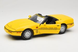 Chevrolet Corvette C4 Indianapolis 500 Pace Car Sárga Greenlight 1:18 11801-06 Fém – 2. kép a 8-ből