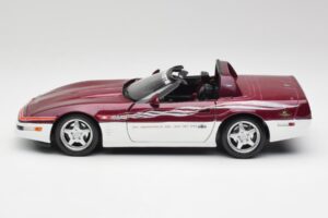 Chevrolet Corvette C4 Indy 500 Pace Car Maisto 1:18 56011 Fém – 4. kép a 8-ből