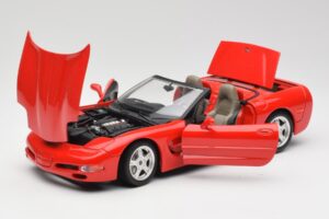Chevrolet Corvette C5 Kabrió Piros Bburago 1:18 3076 Fém – 2. kép a 8-ből