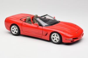 Chevrolet Corvette C5 Kabrió Piros Bburago 1:18 3076 Fém – 6. kép a 8-ből
