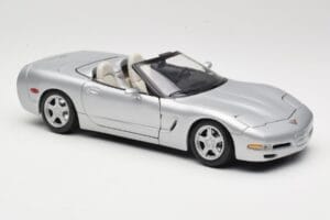 Chevrolet Corvette C5 Kabrió Ezüst Maisto 1:18 50317 Fém – 6. kép a 8-ből