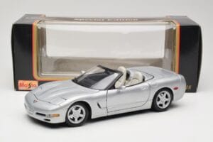 Chevrolet Corvette C5 Kabrió Ezüst Maisto 1:18 50317 Fém – 8. kép a 8-ből