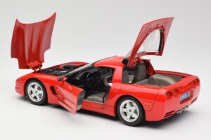 Chevrolet Corvette C5 Piros Bburago 1:18 3066 Fém – 5. kép a 8-ből