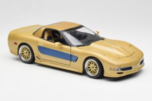 Chevrolet Corvette C5 Guldstrand Signature Edition Arany Maisto 1:18 31657 Fém – 6. kép a 8-ből
