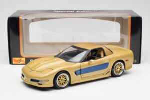 Chevrolet Corvette C5 Guldstrand Signature Edition Arany Maisto 1:18 31657 Fém – 8. kép a 8-ből
