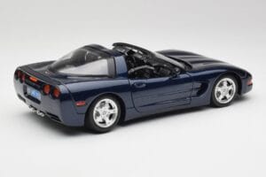 Chevrolet Corvette C5 Nassau Kék Bburago 1:18 30166 Fém – 3. kép a 8-ből