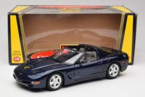 Chevrolet Corvette C5 Nassau Kék Bburago 1:18 30166 Fém – 8. kép a 8-ből