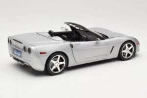 Chevrolet Corvette C6 Kabrió Ezüst Hot Wheels 1:18 B6052 Fém – 3. kép a 8-ből